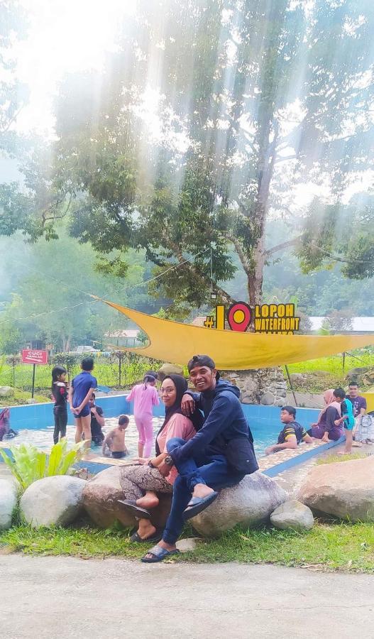 Villa Lopoh Waterfront Budget Chalets Hulu Langat Exterior foto