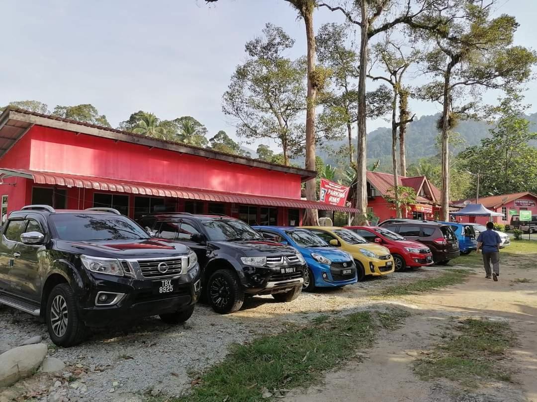 Villa Lopoh Waterfront Budget Chalets Hulu Langat Exterior foto